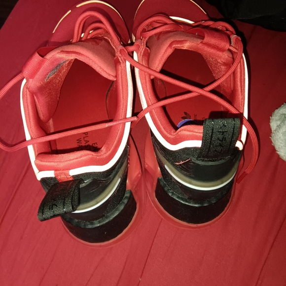 Adidas Originals NMD_R1 V3 - Picture 2 of 4